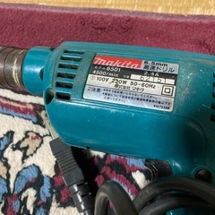 マキタのドリルの画像