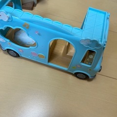 シルバニアファミリー　バス　おもちゃの画像