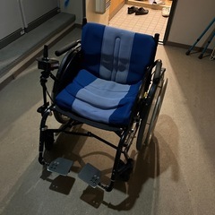 電動車椅子
