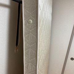 シングルベッドマットレスの画像