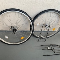まだあります！！自動車　タイヤホイールセット　前後　ライト　キャリア付