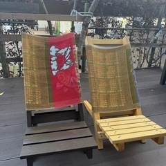 木製椅子の画像