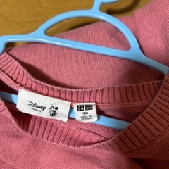 薄手セーター　130サイズ
の画像