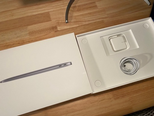 MacBook Air M1 13インチ 8GB 256GB SSD 