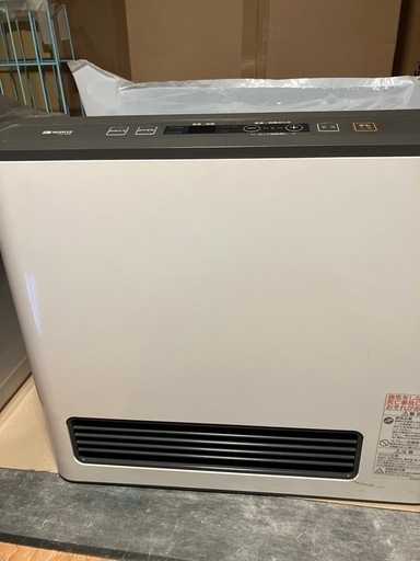 ノーリツLPガス用ファンヒーター　　2台