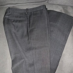 SUITS＆SUITS （株）オンリー　スーツ上下セットアップ　サイズ37(M) ジャケット:身幅47、着丈73、袖丈60センチ パンツ:着丈97、ウエスト平置き40、股下77センチの画像