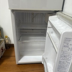 冷蔵庫の画像