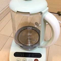 電気ケトルの画像