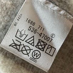 ほんのりラメ入り ショールの画像