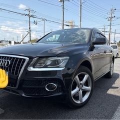 アウディ　Q5  車検長い　格安！！