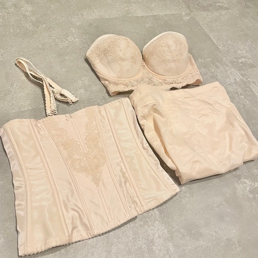 メゾンフォーシス　4点セット