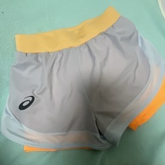 asicsのハーフパンツです☺️