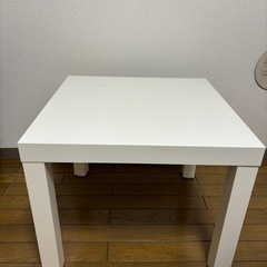 IKEA テーブル
