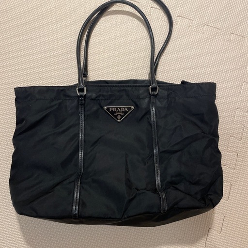 PRADA ショルダーバッグ　三角ロゴ ナイロン×レザー　ブラック