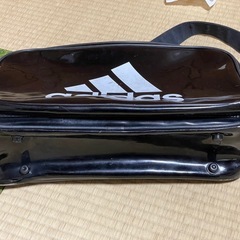 13日には処分adidasビニールバッグの画像