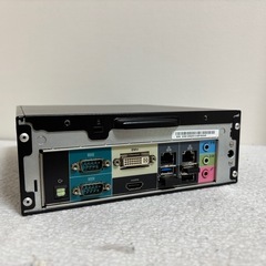 Shuttle XH61V windowsコンパクトPCの画像