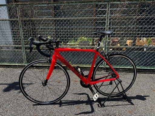 ロードバイク　GARNEAU GENNIX R1 Performance105  前後ライト　サイクルコンピュータ　ドリンクホルダー