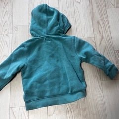 子供服　ギャップ　パーカーの画像