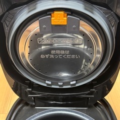 【取引者決定】象印 NP-BJ10 炊飯器　 5.5合 ブラックの画像
