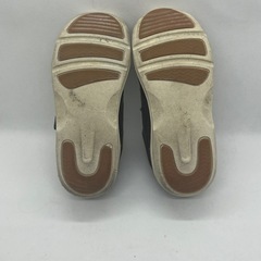 つばさ幼稚園　スニーカー　19センチ　美品　の画像