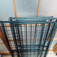 ベッドフレームの画像