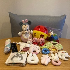 赤ちゃん　おもちゃ　まとめ売りの画像