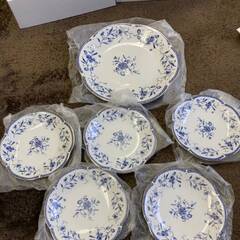 NARUMI　ナルミ　パーティーセット　大皿　小皿　皿　食器の画像
