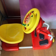 お譲り先決まりました！アンパンマンの運転席のおもちゃの画像