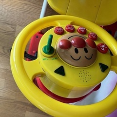 お譲り先決まりました！アンパンマンの運転席のおもちゃの画像