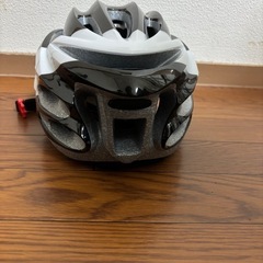 【商談中】自転車 ヘルメット KINGLEAD CPSC/CE安全基準認証 ゴーグル付 サイクリング メット M/Lサイズの画像