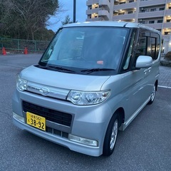 走行距離8万k台　タントカスタム。ゴールドの画像