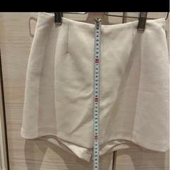 snidel キュロットスカート ショーパン ミニスカート アイボリー 白の画像