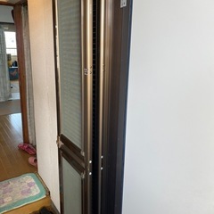 【最終値下げ5000円引きの8980円】！早い者勝ち！まだまだ使えます！配送可！ルーバー網戸180×80の画像