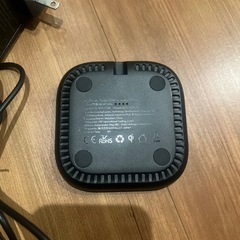ワイヤレス充電器　スマホの画像