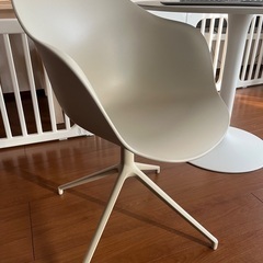 【Boconcept】セラミック脚チェア（回転式）2脚セット*取...
