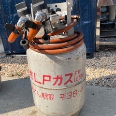プロパンガス　LP  10kg　2口ホース付き　イベント　…