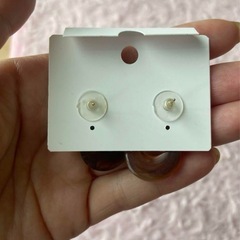 ピアスの画像