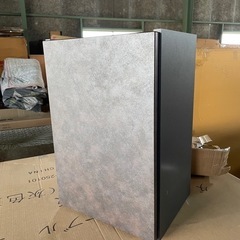 国産品　未使用品　収納ボックス　上置き　キャビネット　棚付き　耐...