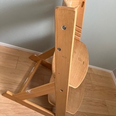 子供用椅子の画像