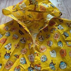 アンパンマン　レインコート　ポンチョ　黄色の画像