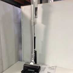 天)【22年製】アイリスオーヤマ 充電式サイクロンスティッククリ...
