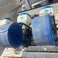 イセキトラクター用種まき機 表示> 画像は著作権で保護されている場合がありの画像