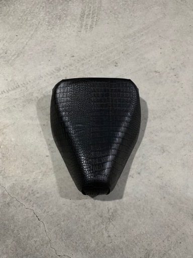 スーパーカブ　シート　クロコダイル