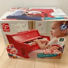 新品　ピアノ