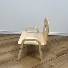 子供用チェアの画像