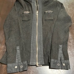 ラメ入りブラックカーディガンジャケットの画像