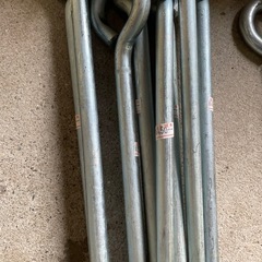 【1本100円程度 交渉にて】打ち込み丸カン 各種 /ロープ留/チェーン/杭 高知市仁井田の画像