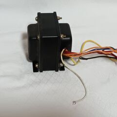 💛　多用途に使用可能な汎用トランス(48V×2/32V×2/5V×1)　💛の画像