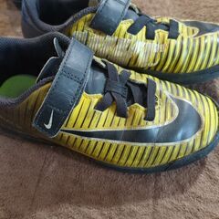 お値下げしました！サッカーシューズの画像