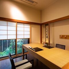 正社員（接客）の画像